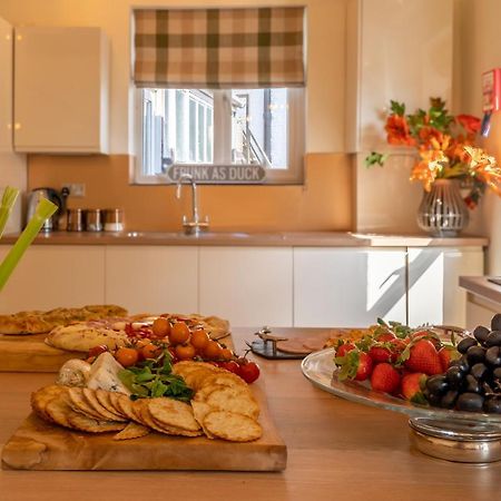 Lakes Boutique Hostel Apartment Windermere Esterno foto