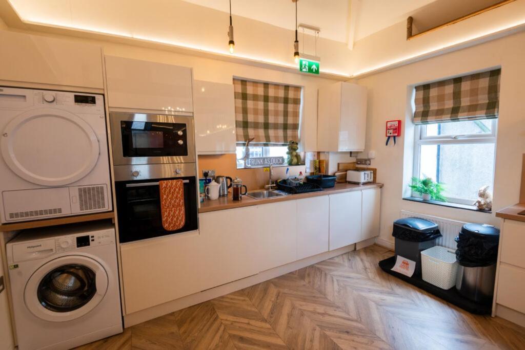 Lakes Boutique Hostel Apartment Windermere Esterno foto