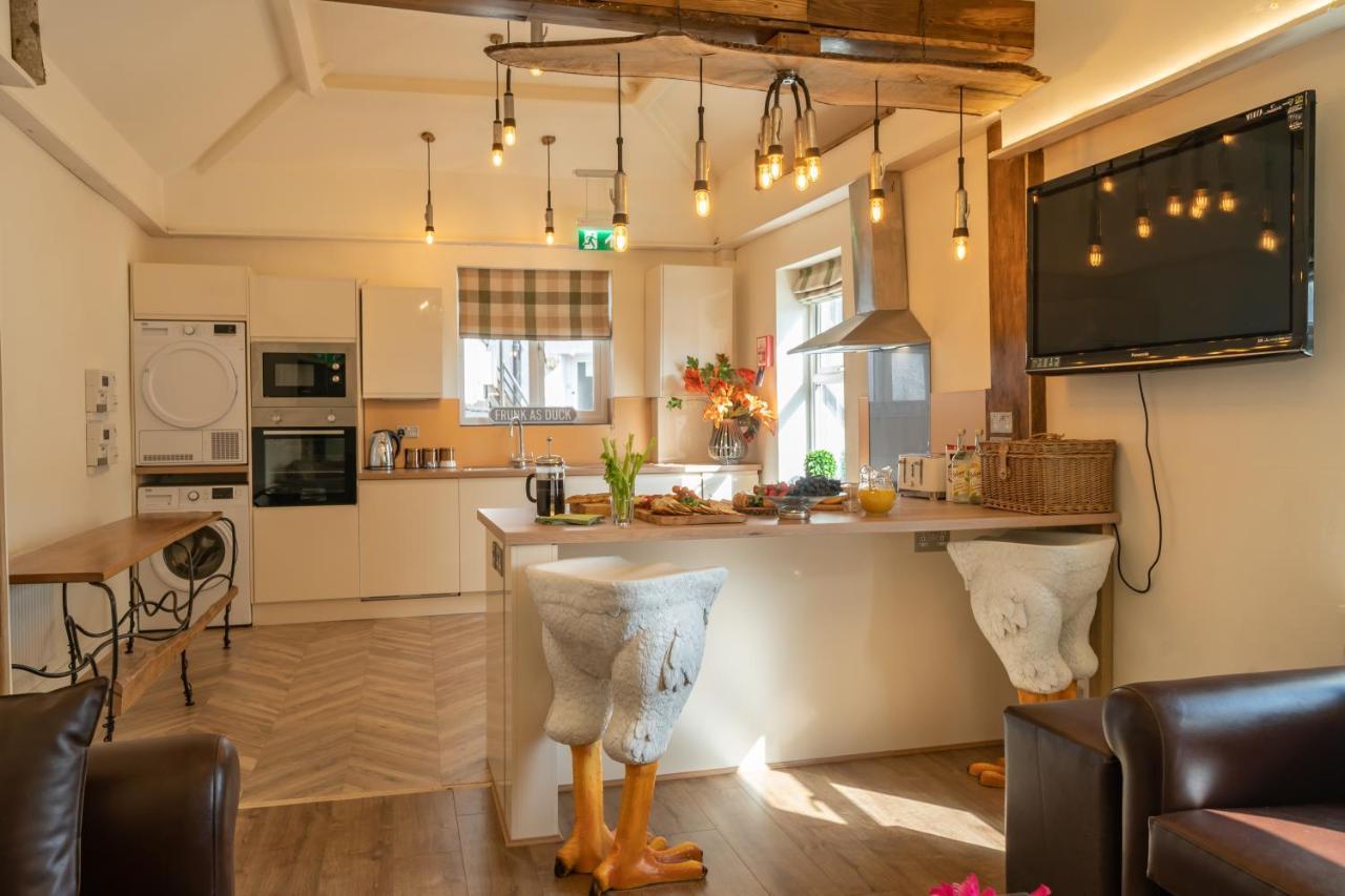 Lakes Boutique Hostel Apartment Windermere Esterno foto
