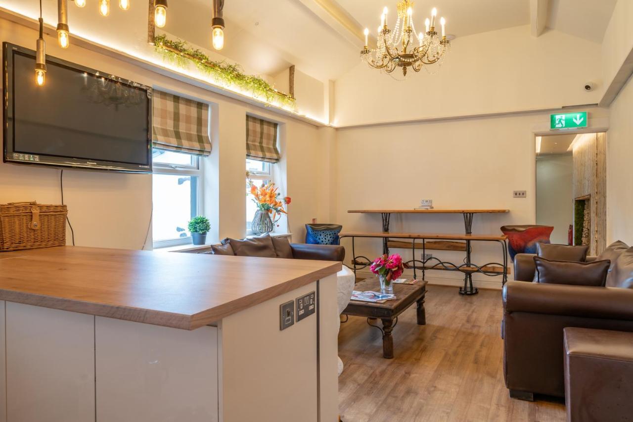 Lakes Boutique Hostel Apartment Windermere Esterno foto